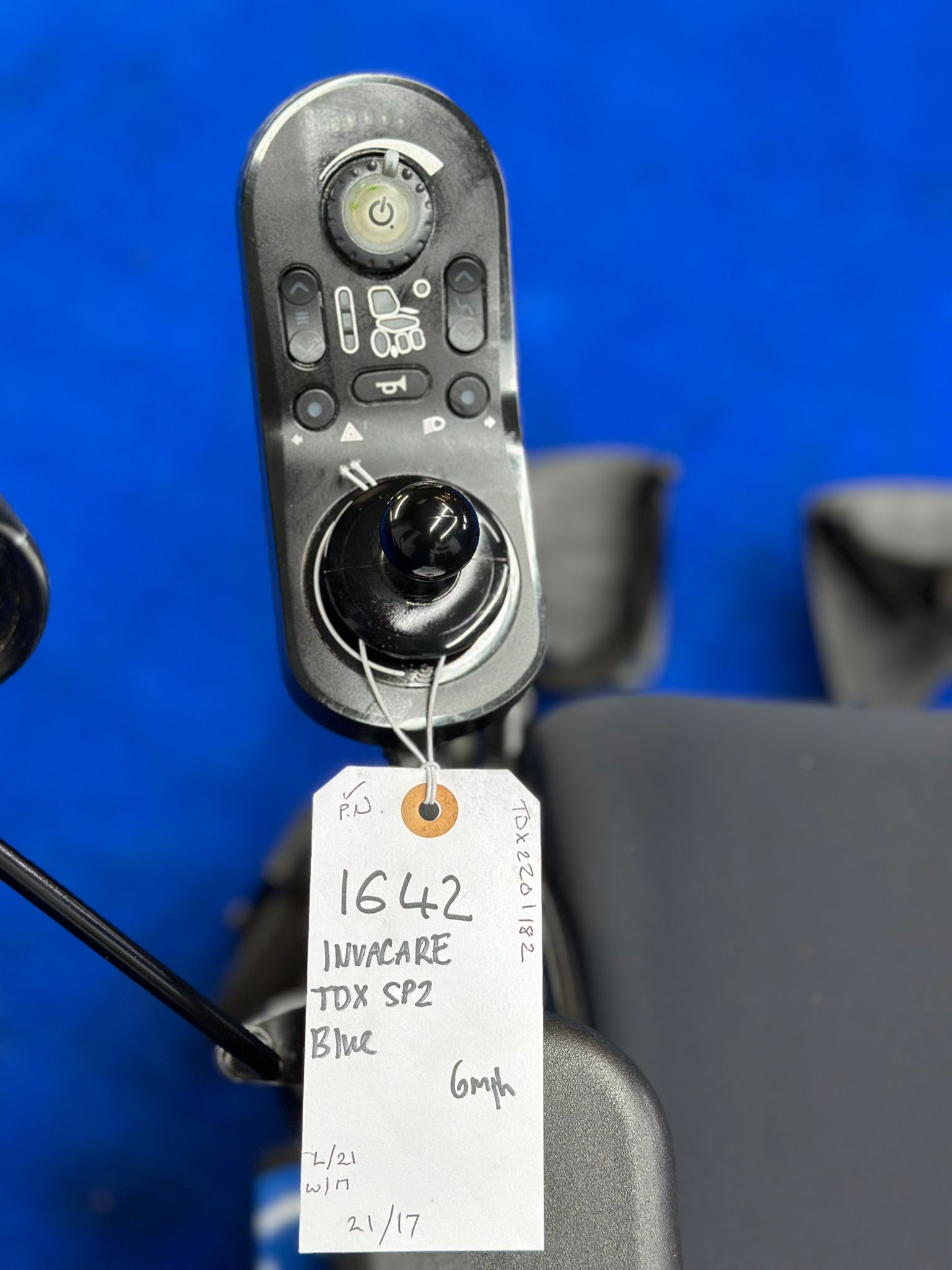 INVACARE TDX SP2 6MPH ELECTRIC WHEELCHAIR POWERCHAIR MOBILITY 1642