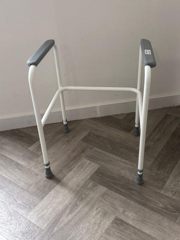 Toilet Frame - White Standard
