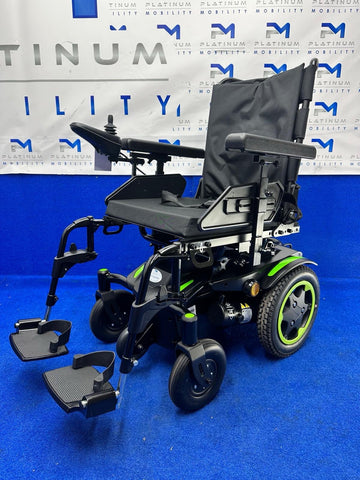2022 Quickie Q100 R with Standard Seating Powerchair Electric Wheelchair 4 Mph