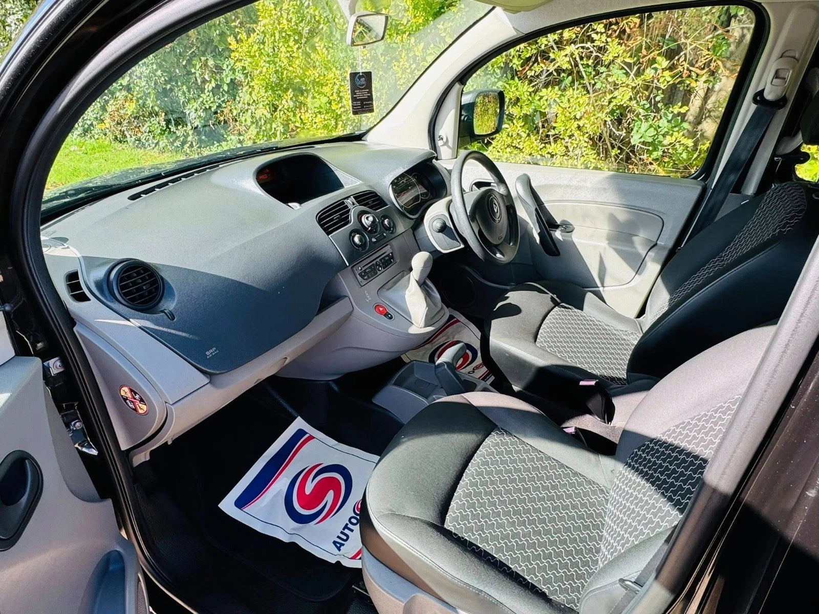 2011 Renault Kangoo WAV – Automatic Petrol – Only 50,000 Miles - Wheelchair Van