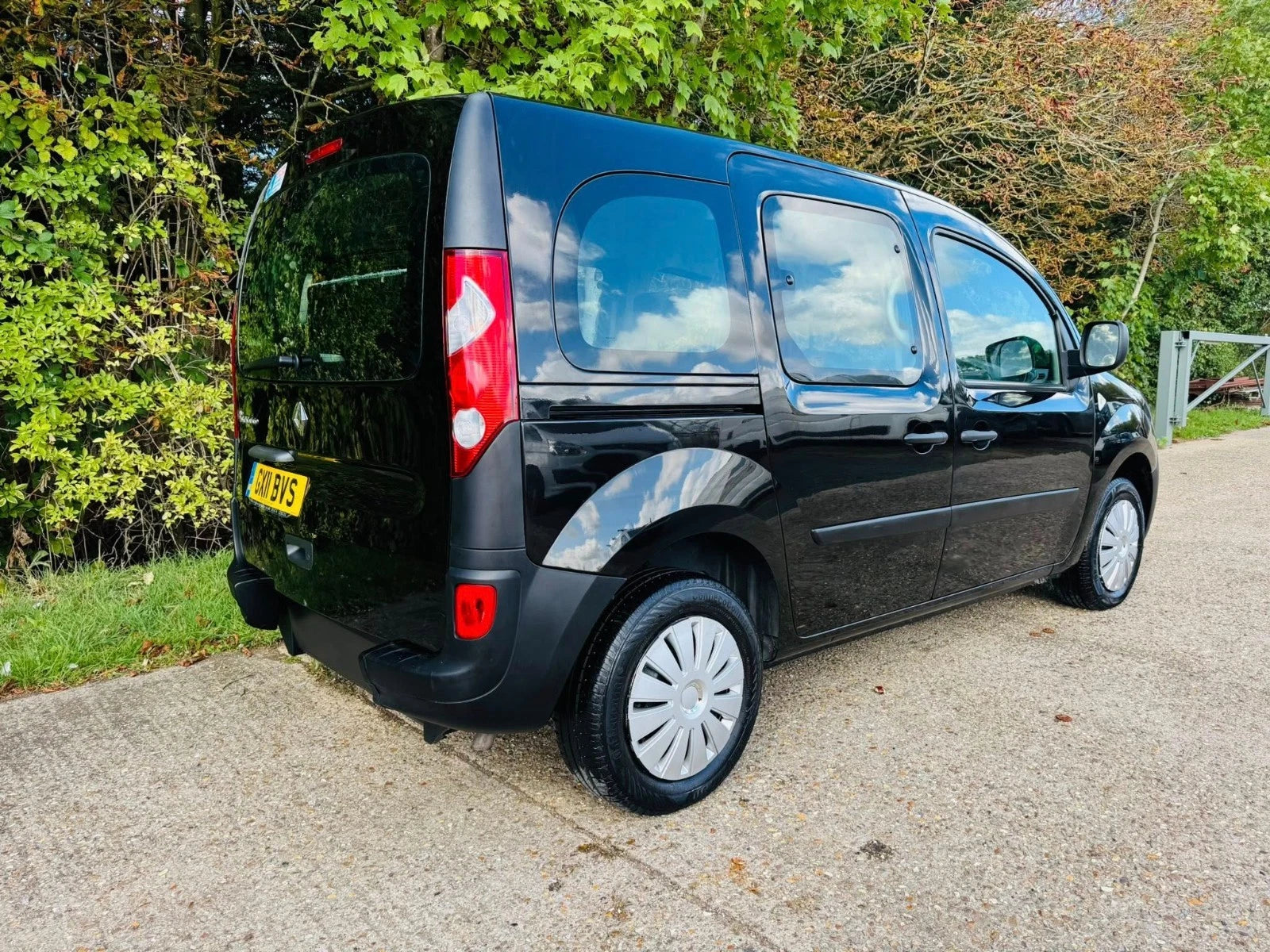 2011 Renault Kangoo WAV – Automatic Petrol – Only 50,000 Miles - Wheelchair Van