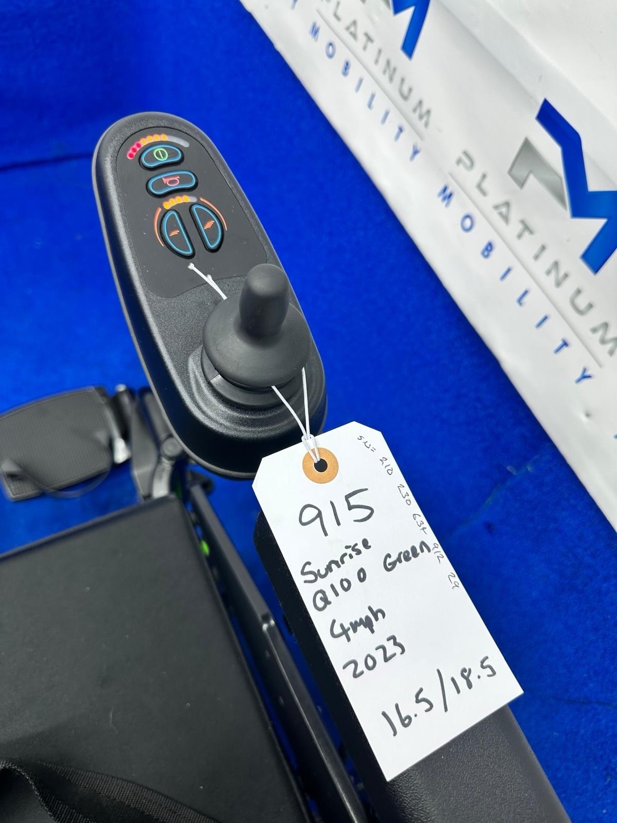 2022 Quickie Q100 R with Standard Seating Powerchair Electric Wheelchair 4 Mph