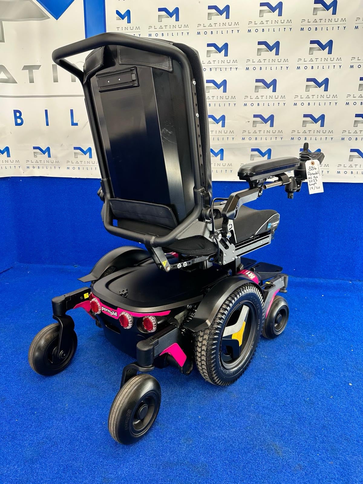 2023 PERMOBIL M1 MWD 5 MPH ELECTRIC WHEELCHAIR POWERCHAIR MOBILITY SCOOTER Q500