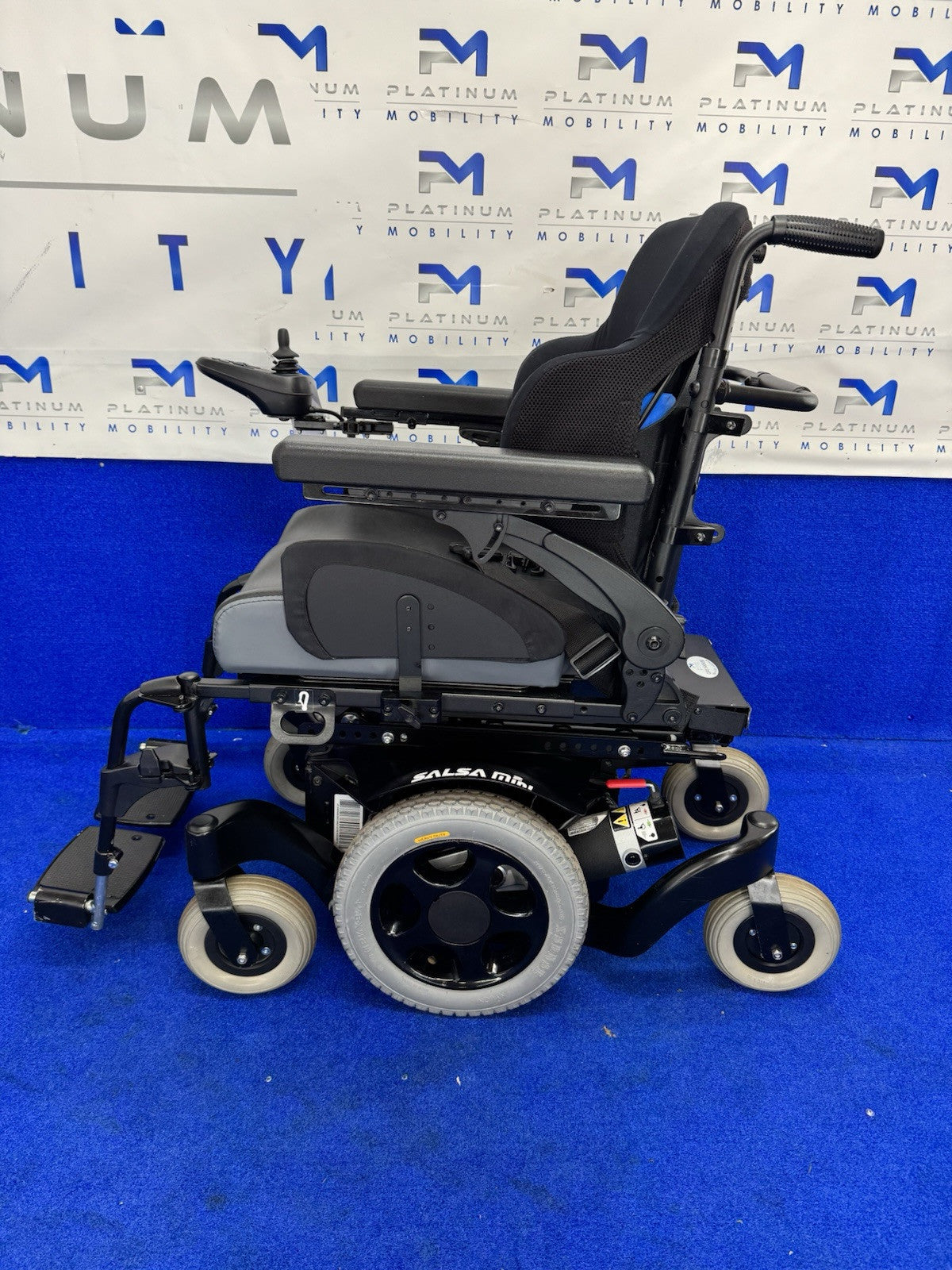 SUNRISE QUICKIE SALSA MINI M2 ELECTRIC MOBILITY WHEELCHAIR POWERCHAIR SCOOTER