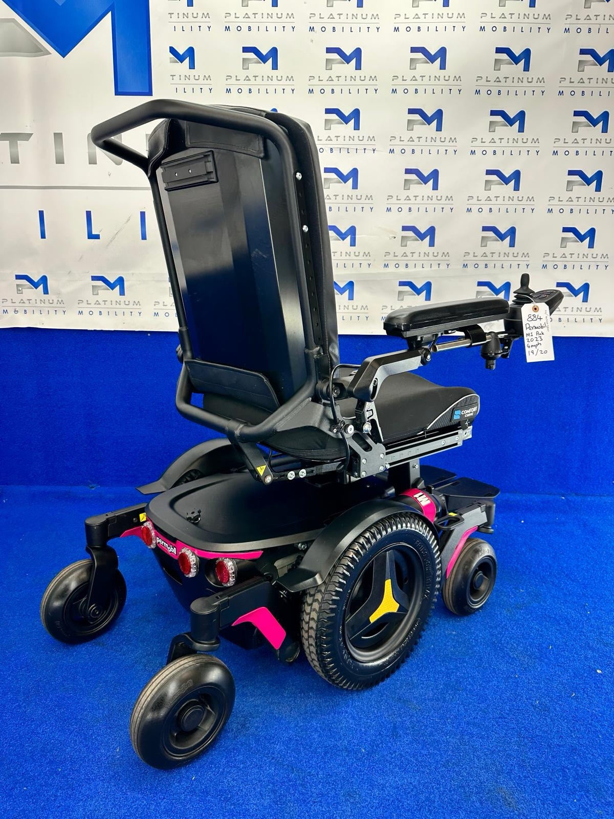 2023 PERMOBIL M1 MWD 5 MPH ELECTRIC WHEELCHAIR POWERCHAIR MOBILITY SCOOTER Q500