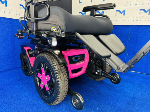 2023 Quantum 4Front 2 HD Powerchair 6 MPH ELECTRIC WHEELCHAIR *Looks BRAND NEW* - Image 9