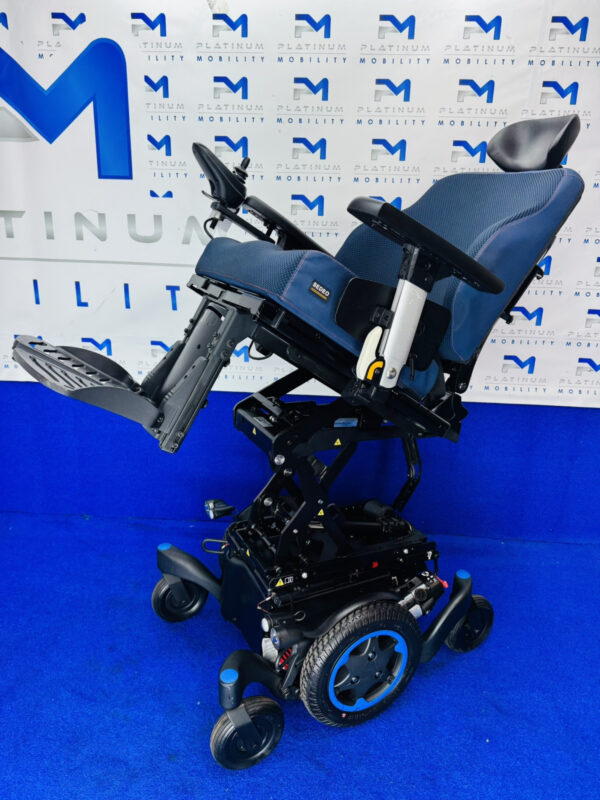 2022 SUNRISE QUICKIE Q500 M 6MPH ELECTRIC RISE MOBILITY POWERCHAIR WHEELCHAIR M2 - Image 4