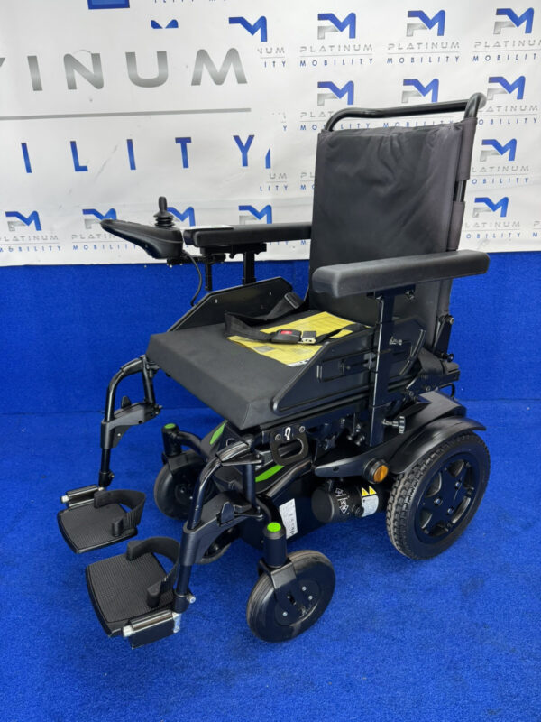 SUNRISE Quickie Q100R 4 MPH Compact Mobility Electric Wheelchair Powerchair - Image 2