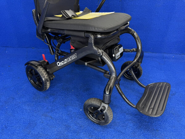 2024 QUICKIE Q50 R LIGHTWEIGHT CARBON FIBRE ELECTRIC POWERCHAIR SCOOTER FOLDING - Image 4