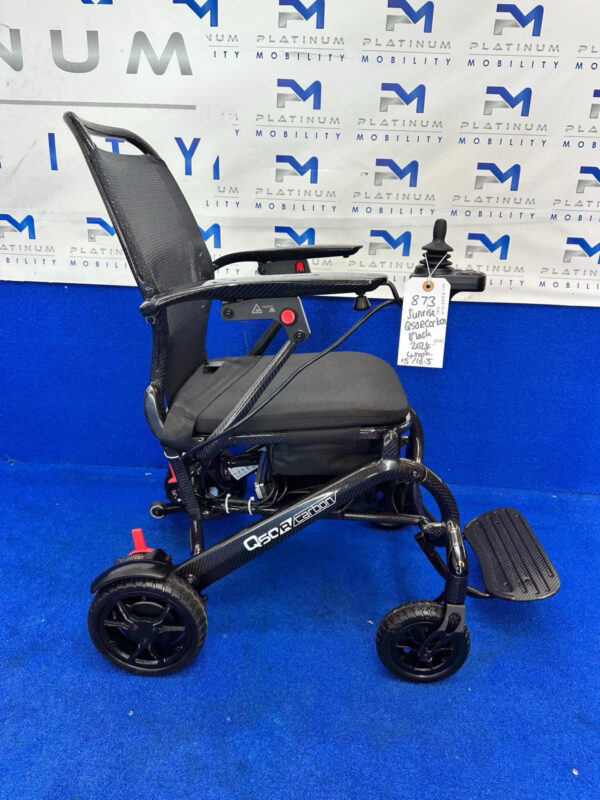 2023 QUICKIE Q50 R LIGHTWEIGHT CARBON FIBRE ELECTRIC POWERCHAIR SCOOTER FOLDING - Image 4