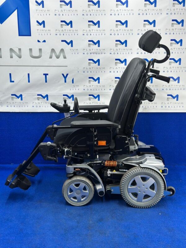 INVACARE STORM 4 X-PLORE 8MPH  ALL TERRAIN ELECTRIC MOBILITY WHEELCHAIR 982 - Image 3