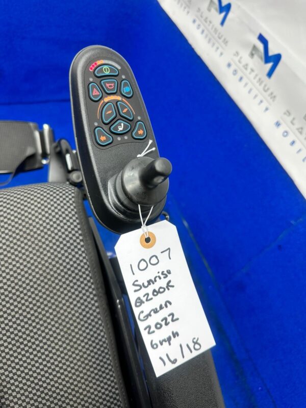 SUNRISE Q200R RWD 4MPH ELECTRIC SEAT MOBILITY SCOOTER POWERCHAIR WHEELCHAIR 1007 - Image 7