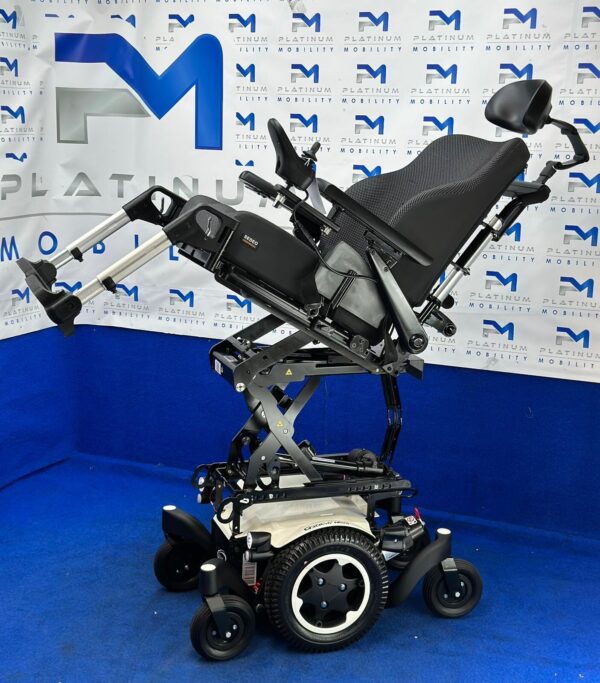 Quickie Q300M Mini MWD 6mph Powerchair - Electric Rise and Tilt - Image 2