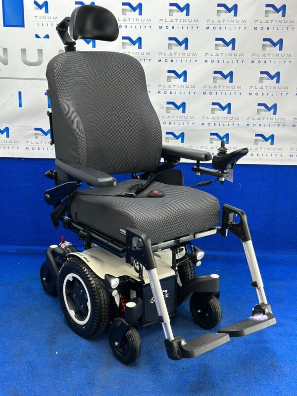Quickie Q300M Mini MWD 6mph Powerchair - Electric Rise and Tilt - Image 5