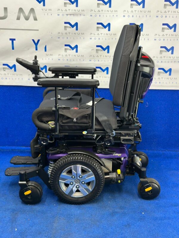 PRIDE QUANTUM Q6 EDGE 2 ELECTRIC WHEELCHAIR POWERCHAIR MOBILITY 6 MPH 995 - Image 5