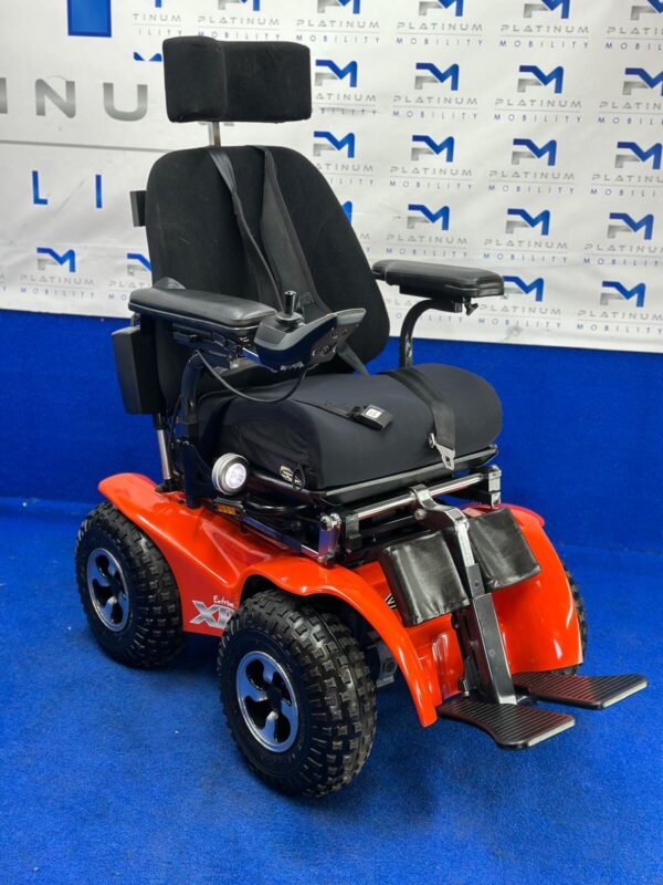 MAGIC MOBILITY EXTREME X8 6 Mph Off Road ELECTRIC WHEELCHAIR POWERCHAIR - Image 2
