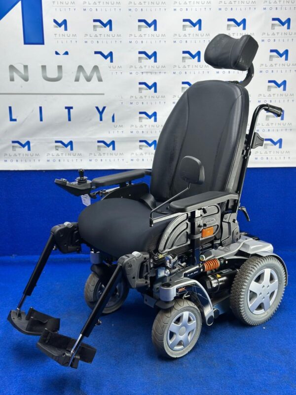 INVACARE STORM 4 X-PLORE 8MPH  ALL TERRAIN ELECTRIC MOBILITY WHEELCHAIR 982 - Image 2