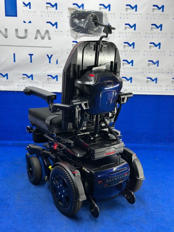 2024 QUANTUM R-TRAC ALL TERRAIN ELECTRIC WHEELCHAIR 6 MPH POWERCHAIR - Image 12