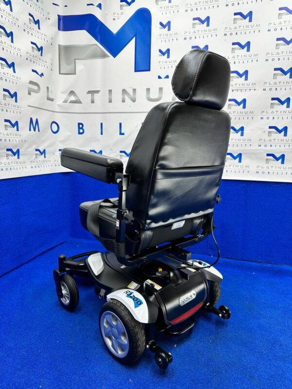 2023 Rascal Razoo With Manual Recline Electric Wheelchair Powerchair LOOKS NEW - Image 4