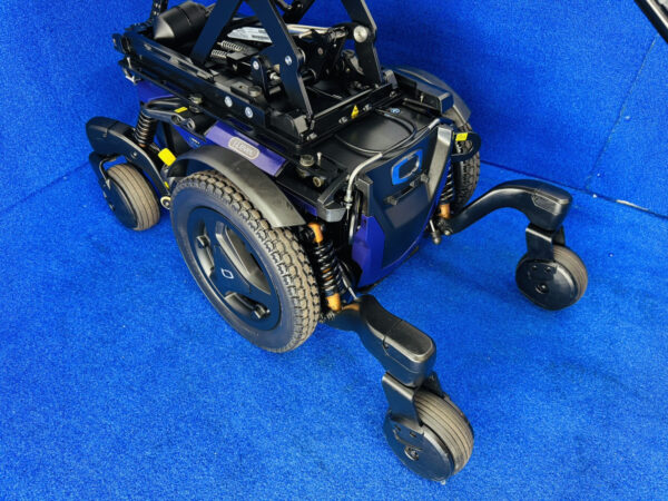 PRIDE QUANTUM EDGE 3 STRETTO 6 MPH ELECTRIC POWER WHEELCHAIR POWERCHAIR 850 - Image 11