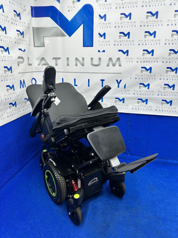 SUNRISE QUICKIE Q300 MINI 4MPH ELECTRIC WHEELCHAIR MOBILITY POWERCHAIR M2 900 - Image 4