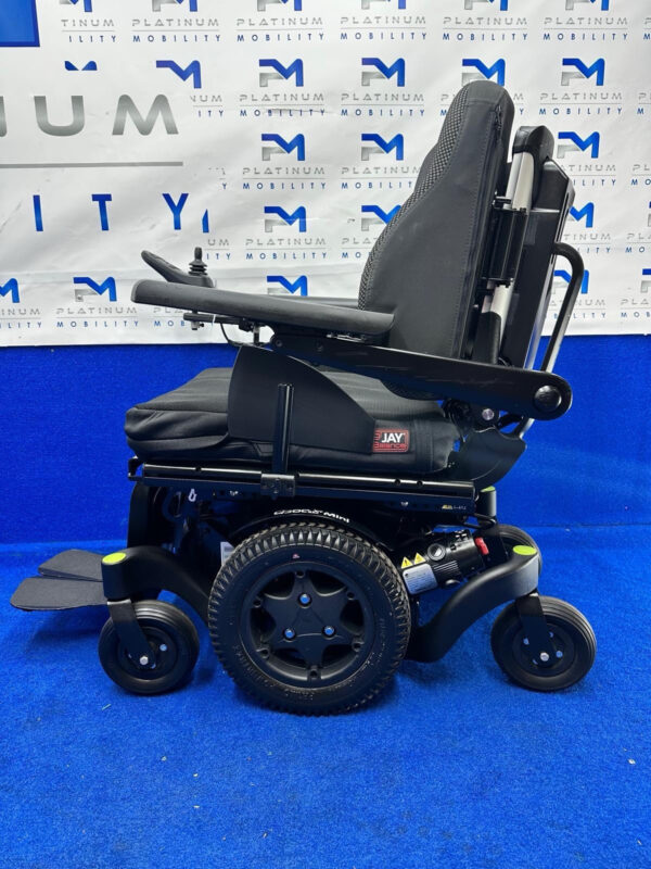 SUNRISE QUICKIE Q300 MINI 4MPH ELECTRIC WHEELCHAIR MOBILITY POWERCHAIR M2 900 - Image 13