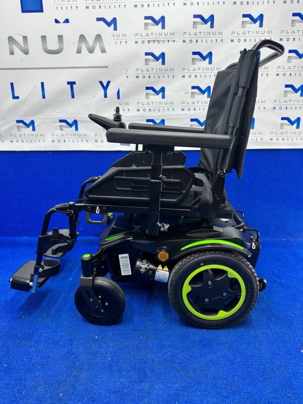 2022 Quickie Q100 R with Standard Seating Powerchair Electric Wheelchair 4 Mph - Image 2