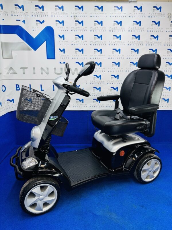 Kymco Maxi XLS  Large Heavy Duty Road Legal 8mph Mobility Scooter 31 Stone