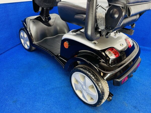 Kymco Maxi XLS  Large Heavy Duty Road Legal 8mph Mobility Scooter 31 Stone - Image 5