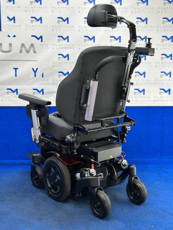 Quickie Q300M Mini Electric Wheelchair – Attendant Control 6mph (1218) - Image 9