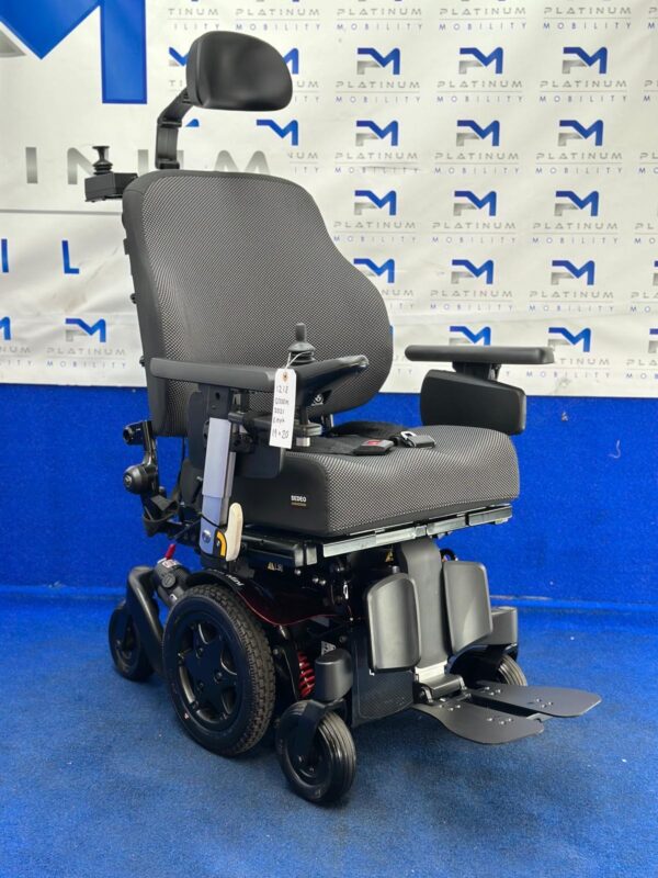 Quickie Q300M Mini Electric Wheelchair – Attendant Control 6mph (1218) - Image 11
