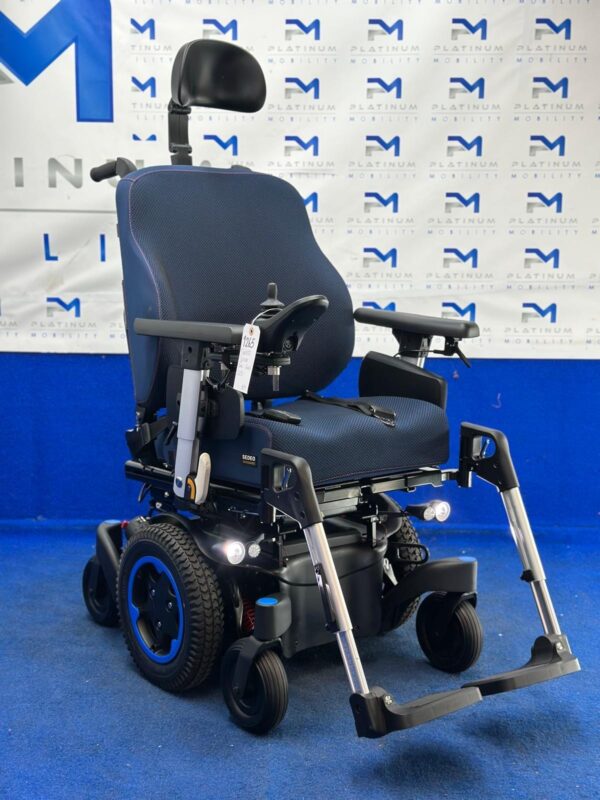 2025 Quickie Q500 M Powerchair 6mph Riser Electric Wheelchair by Sunrise (1265) - Image 6