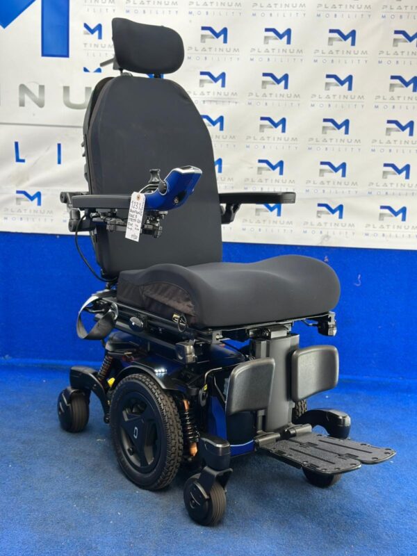 Quantum Q6 Edge Stretto i-Level Powerchair – 6 mph Electric Wheelchair (1231) - Image 7