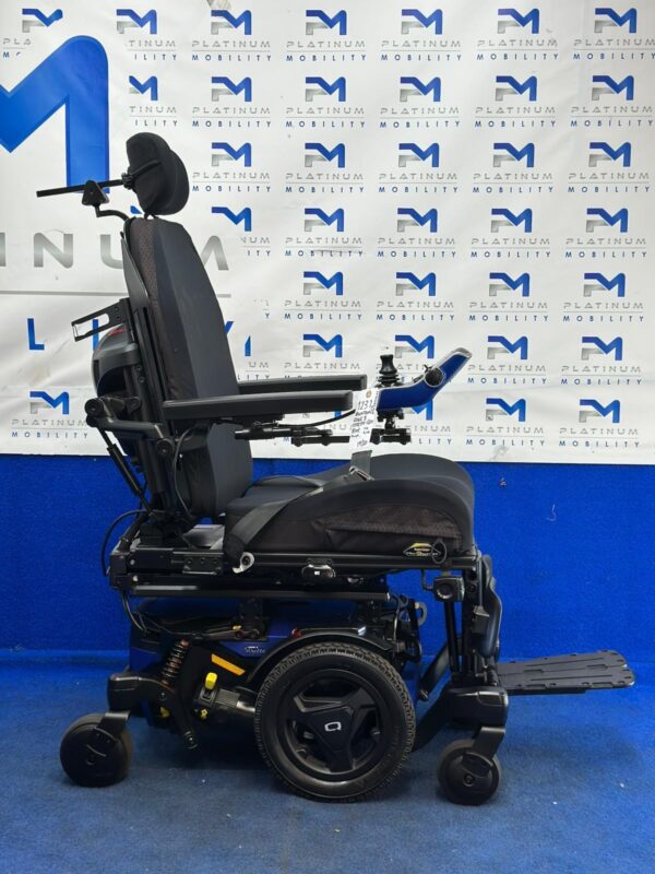 Quantum Q6 Edge Stretto i-Level Powerchair – 6 mph Electric Wheelchair (1231) - Image 10
