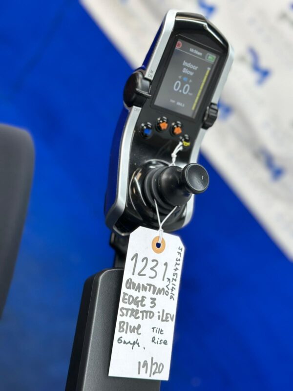 Quantum Q6 Edge Stretto i-Level Powerchair – 6 mph Electric Wheelchair (1231) - Image 14