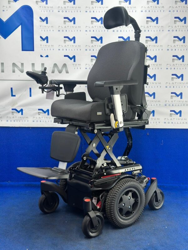 Quickie Q500 M Powerchair – 6mph Riser Electric Wheelchair by Sunrise (1240) - Image 3