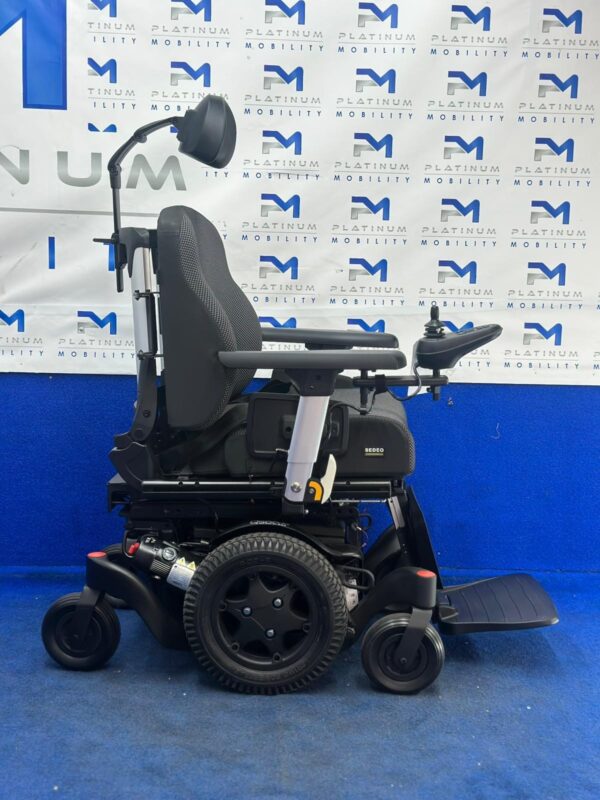 Quickie Q500 M Powerchair – 6mph Riser Electric Wheelchair by Sunrise (1240) - Image 9