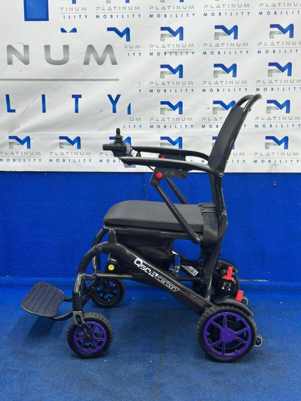 Quickie Q50 R Folding Powerchair – Lightweight Carbon Fibre 4mph (1200) - Image 4