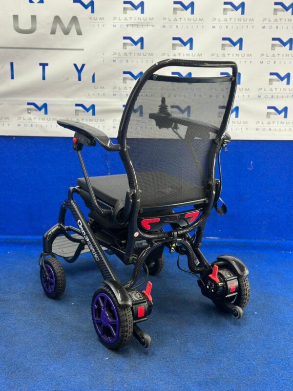 Quickie Q50 R Folding Powerchair – Lightweight Carbon Fibre 4mph (1200) - Image 6