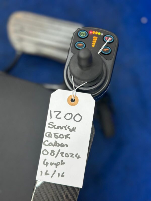 Quickie Q50 R Folding Powerchair – Lightweight Carbon Fibre 4mph (1200) - Image 7
