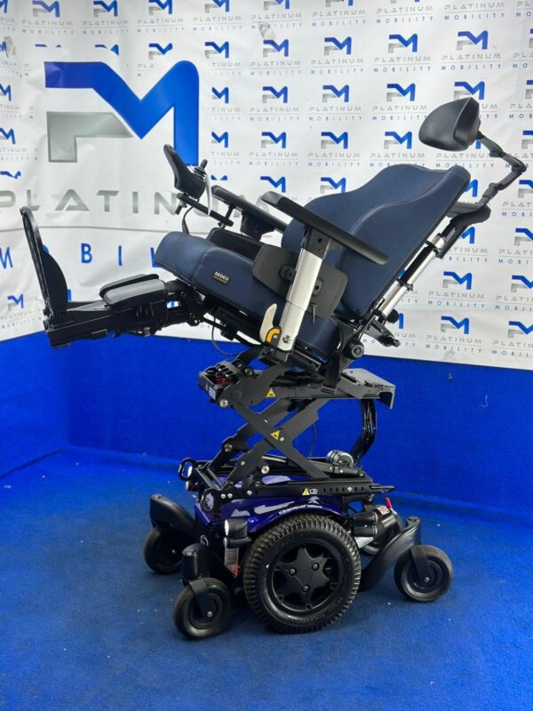 QUICKIE Sunrise Q300 M MINI 6 MPH MOBILITY POWERCHAIR ELECTRIC WHEELCHAIR 1219
