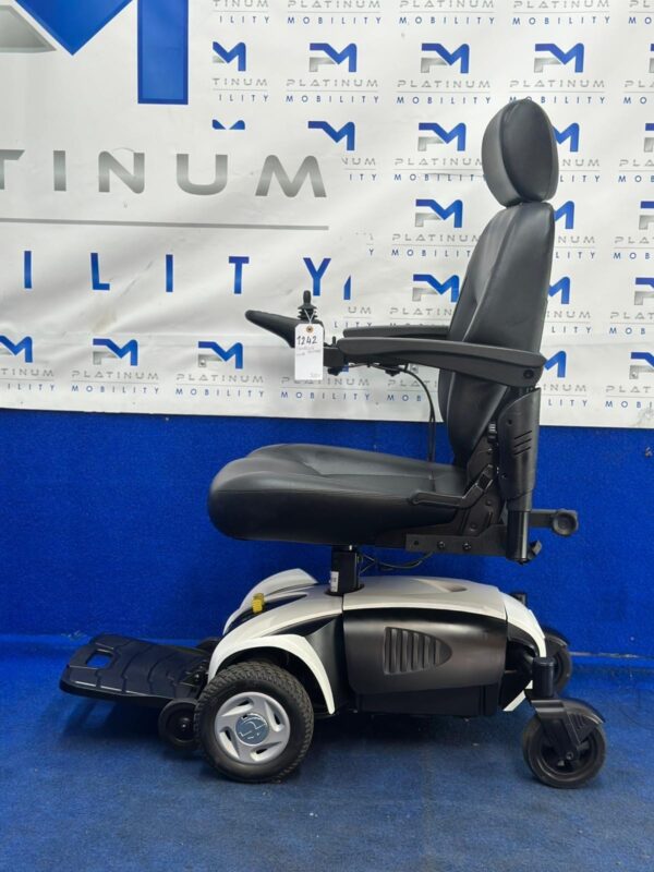 Travelux Venture Powerchair – 4mph Riser Electric Wheelchair by Van Os (1242) - Image 7