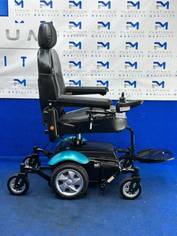 Rascal P327 Mini Powerchair – Riser, 4mph Mid-Wheel Electric Wheelchair (1199) - Image 5