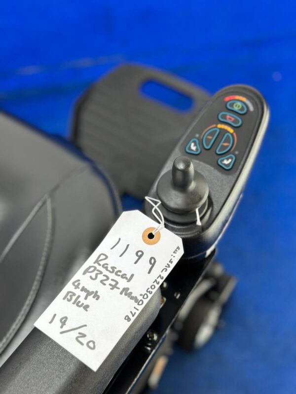 Rascal P327 Mini Powerchair – Riser, 4mph Mid-Wheel Electric Wheelchair (1199) - Image 9