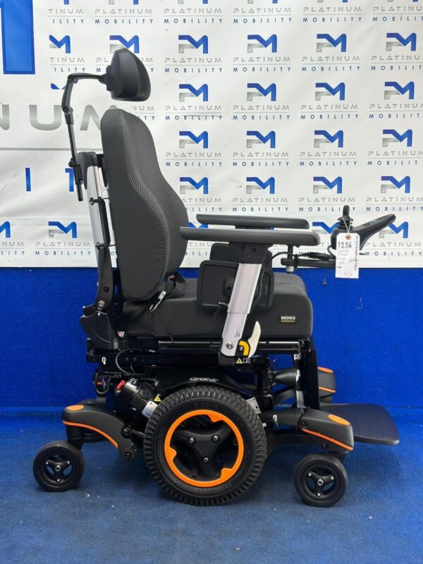 2024 Quickie Q700 M Powerchair – 6mph Electric Wheelchair by Sunrise (1256) - Image 7