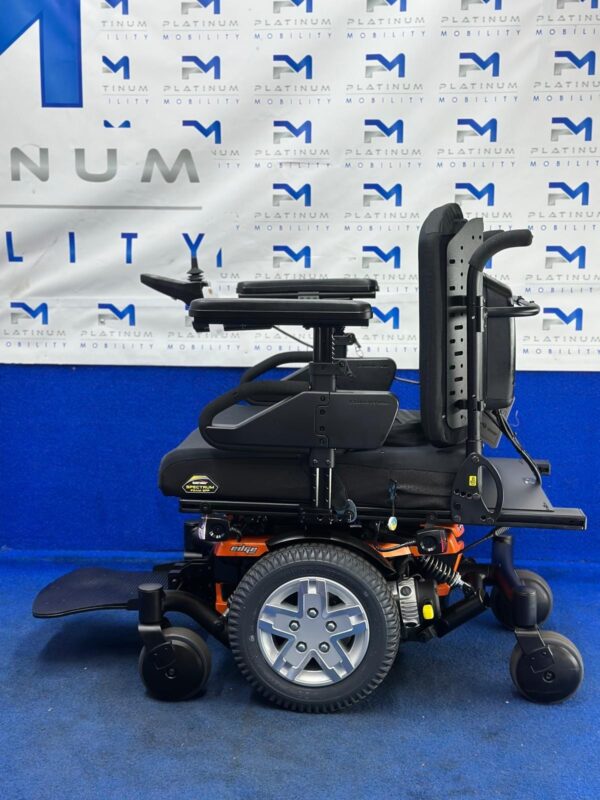 PRIDE QUANTUM EDGE HD 2.0 5 MPH ELECTRIC WHEELCHAIR POWERCHAIR MOBILITY Q6 1135 - Image 4