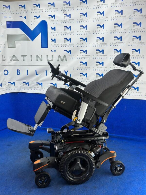 Quickie Q700 M Powerchair – 6 mph All Terrain Electric Wheelchair  (1122)