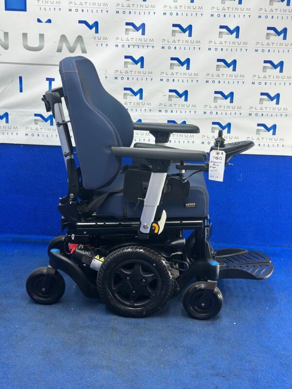 Quickie Q500 M Powerchair – 6mph Riser Electric Wheelchair by Sunrise (760) - Image 5