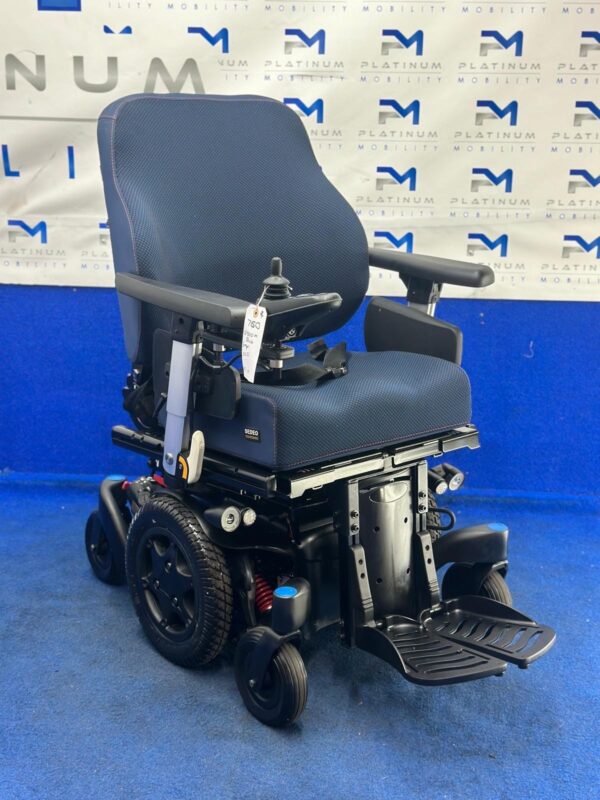 Quickie Q500 M Powerchair – 6mph Riser Electric Wheelchair by Sunrise (760) - Image 9