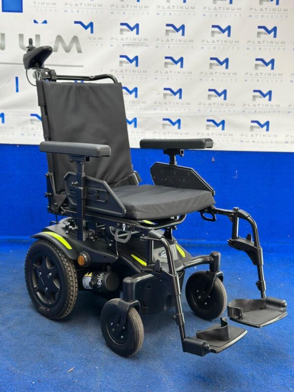 Quickie Q100R Powerchair – 4mph Electric Wheelchair, Attendant (1239) - Image 2